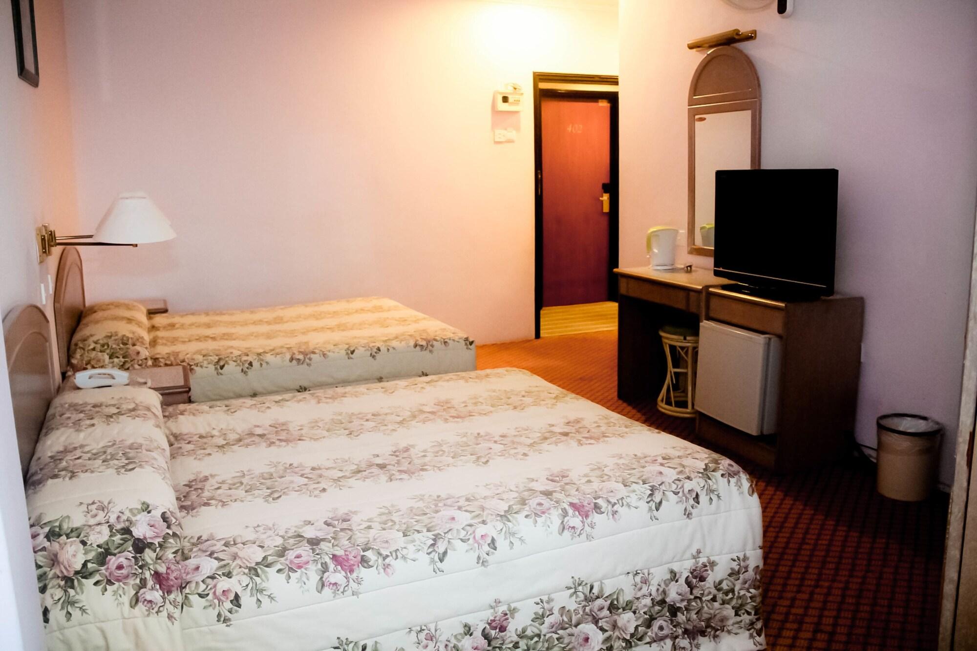 Hotel Rainbow Cameron Highlands Exterior photo